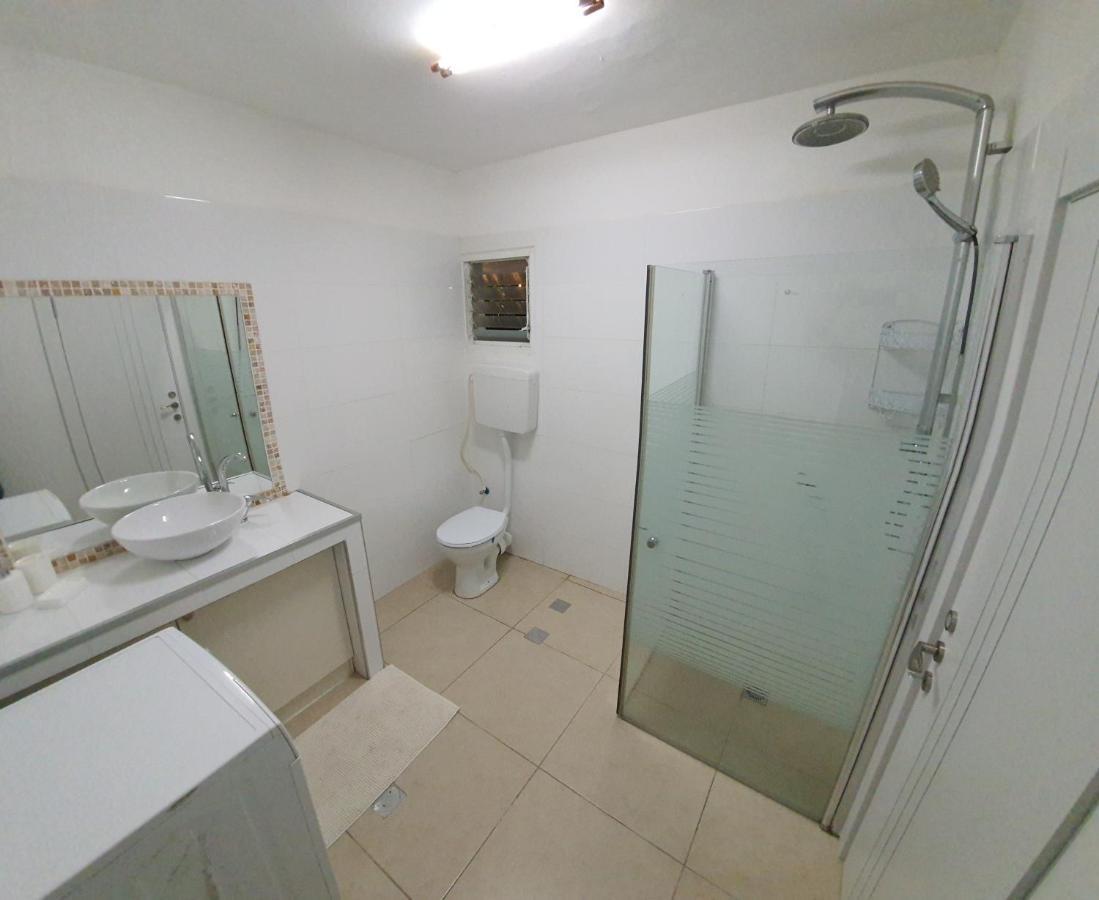 Barak Royal Suites 20 Garden Jacuzzi - ג'קוזי בחצר Eilat Luaran gambar