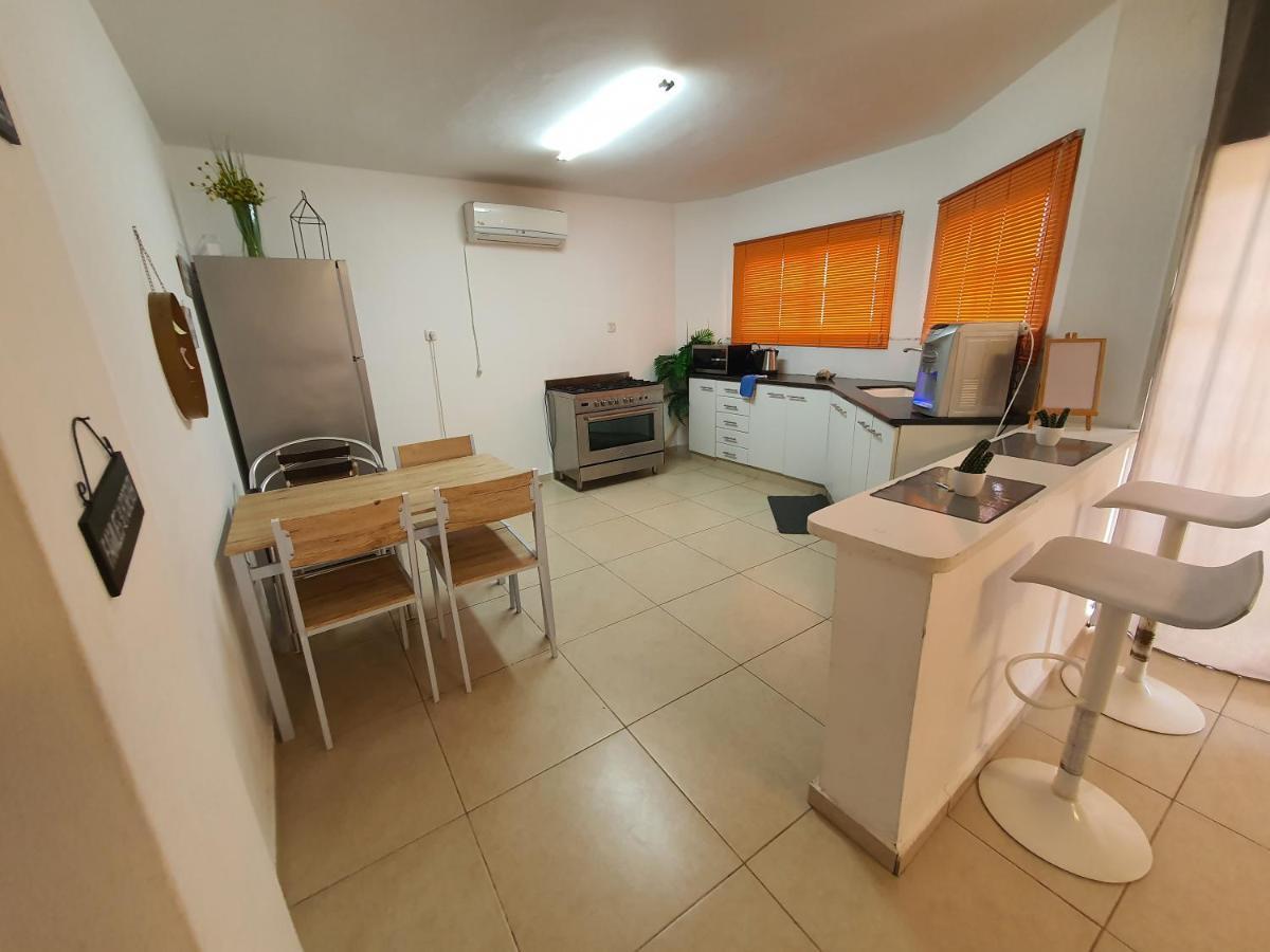 Barak Royal Suites 20 Garden Jacuzzi - ג'קוזי בחצר Eilat Luaran gambar