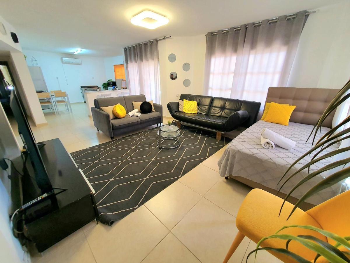 Barak Royal Suites 20 Garden Jacuzzi - ג'קוזי בחצר Eilat Luaran gambar